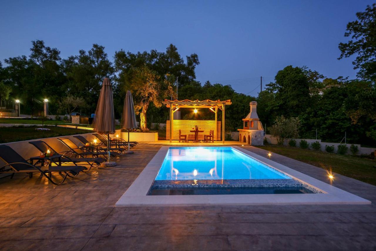 Villa Compass *